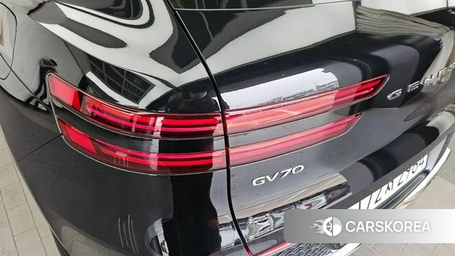 Genesis GV70 id 4224000 из Кореи 15