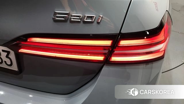 BMW 5 Series (G60) id 4360021 из Кореи 15