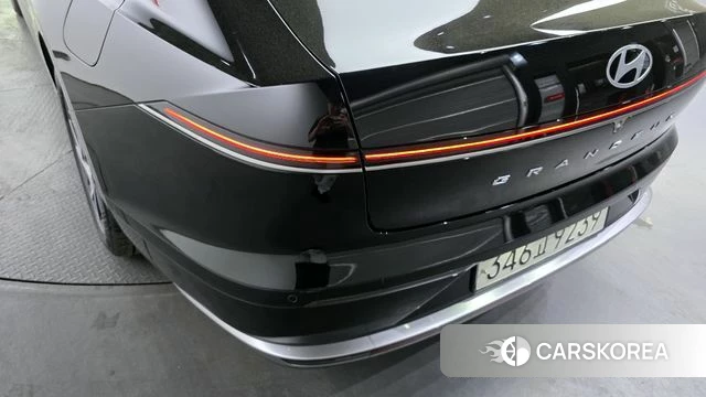 Hyundai Grandeur (GN7) id 4194861 из Кореи 15