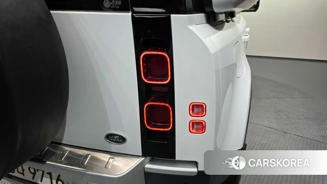 Land Rover Defender (L663) id 4330667 из Кореи 15