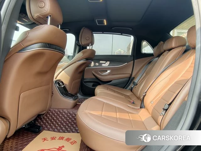 Mercedes-Benz E-class id 4253022 из Китая 15
