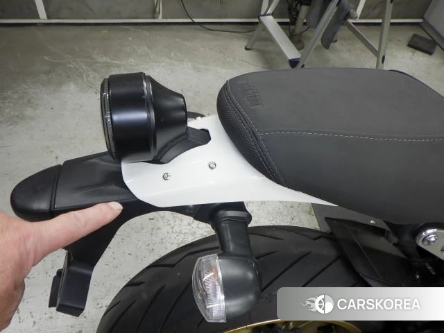 Yamaha XSR900 id 4236860 из Японии 15