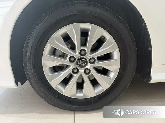 Toyota Corolla id 4257089 из Китая 15