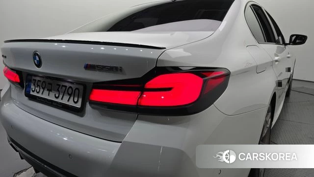 BMW 5 Series (G30) id 4784343 из Кореи 15