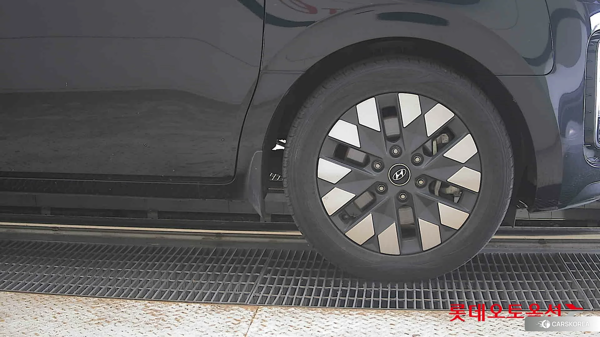 Hyundai Staria Lounge id 4664307 из Кореи 15