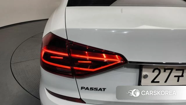 Volkswagen The New Passat id 4197066 из Кореи 15