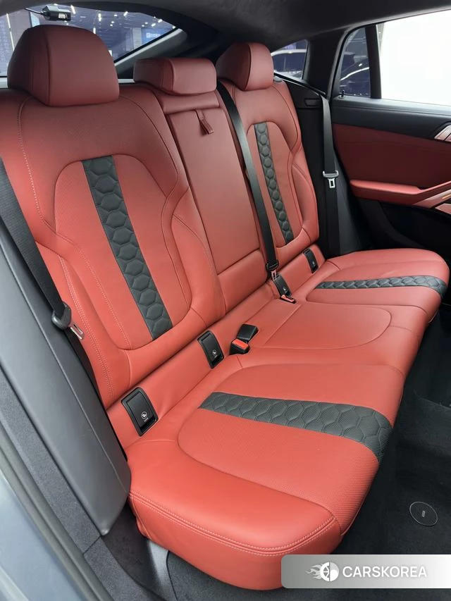 BMW X6 M id 4259194 из Китая 15