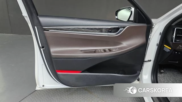 Hyundai Grandeur IG id 4304979 из Кореи 16