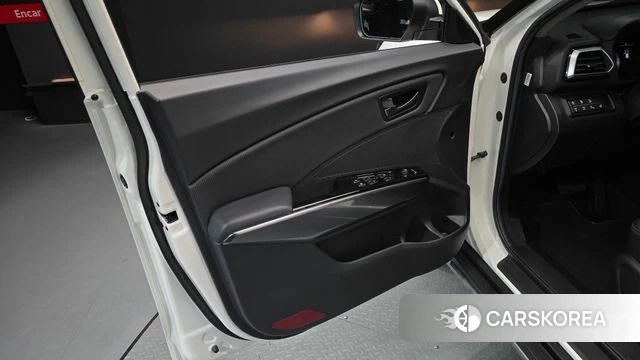 Ssangyong The New Tivoli id 4336881 из Кореи 16