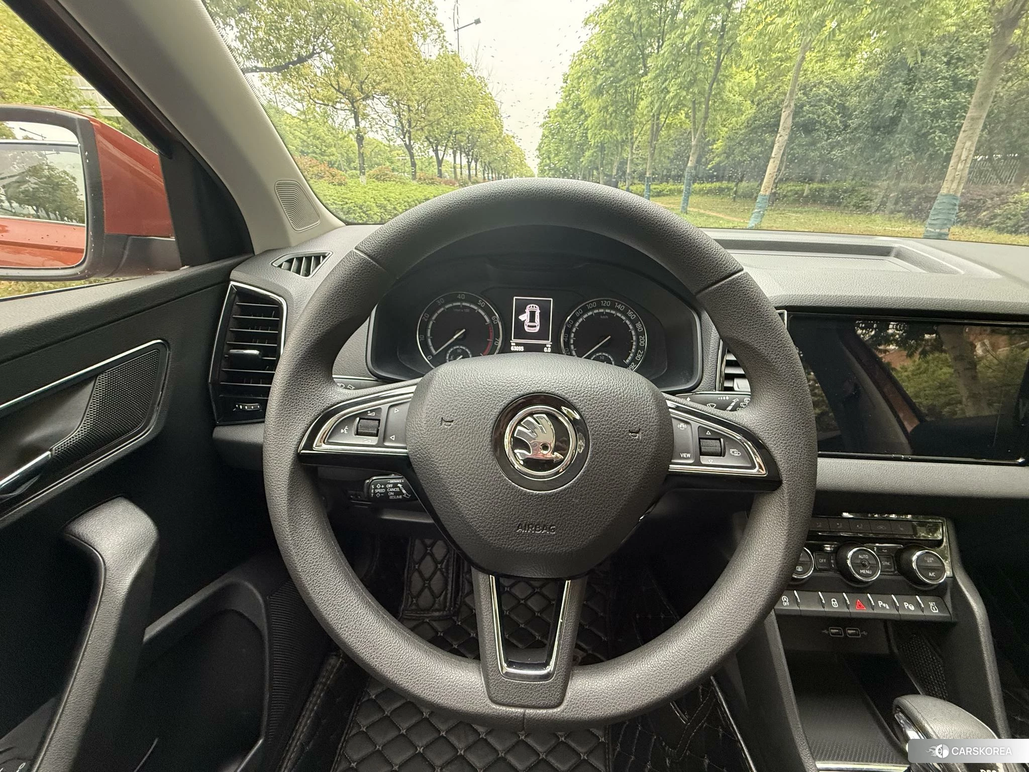 Skoda Krok id 4413542 из Китая 16