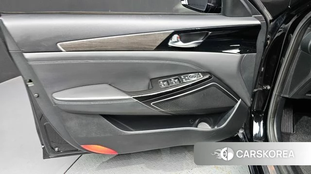 Kia K7 Premier id 4384098 из Кореи 16