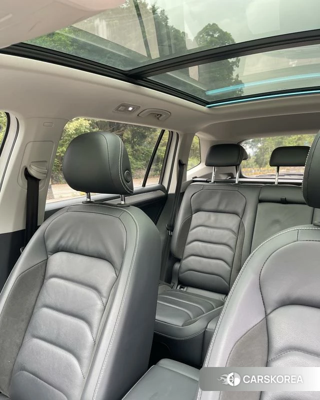 Volkswagen Tiguan L PHEV id 4353773 из Китая 16