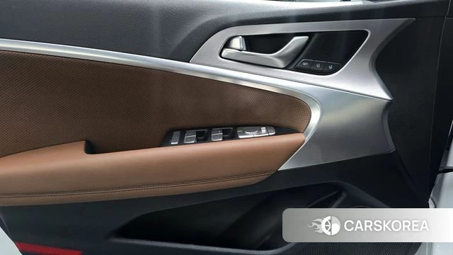 Genesis G70 id 4324957 из Кореи 16