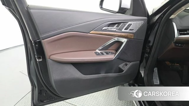BMW X1 (U11) id 4584769 из Кореи 16