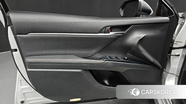 Toyota Camry (XV70) id 4225524 из Кореи 16