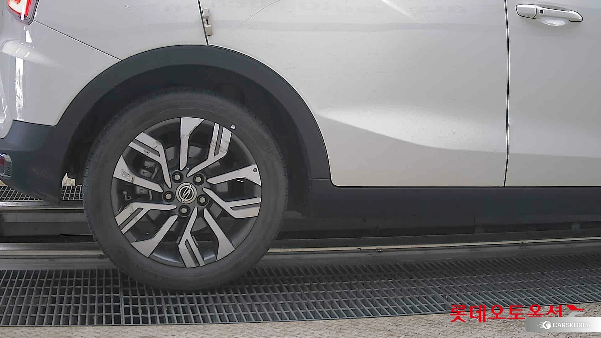 SsangYong Tivoli id 4289659 из Кореи 16