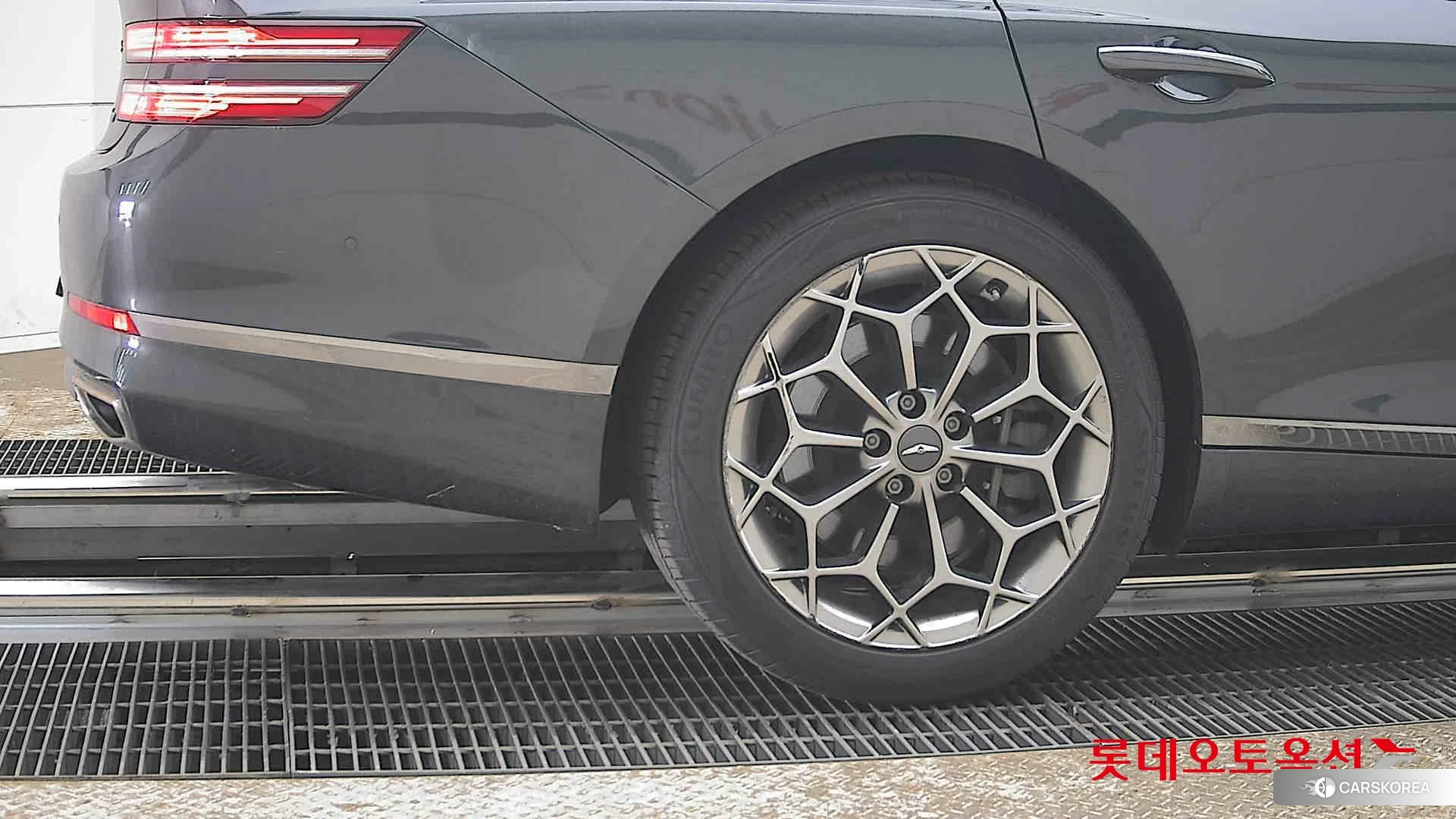 Hyundai G80 id 3875815 из Кореи 16