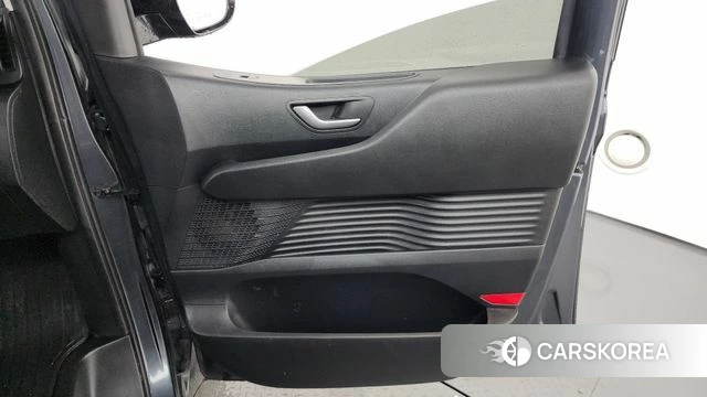 Hyundai Staria id 4749610 из Кореи 16