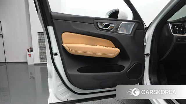 Volvo XC60 second Generation id 4285140 из Кореи 16