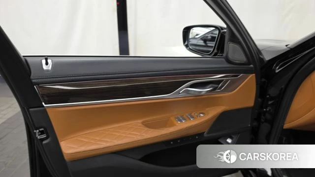BMW 7 Series (G11) id 4727574 из Кореи 16