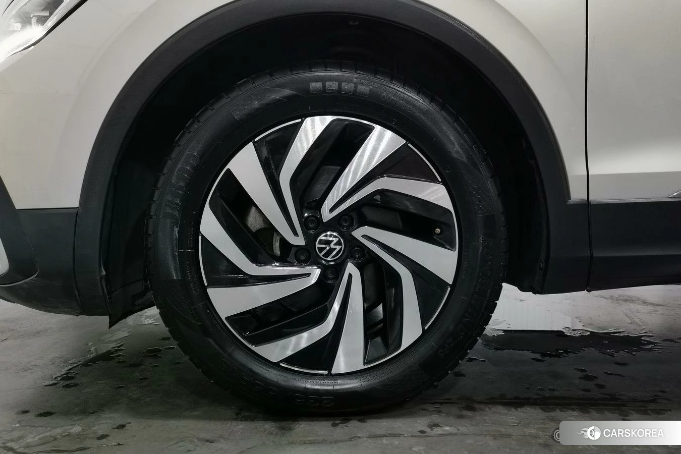 Volkswagen Tiguan L id 4510688 из Китая 16