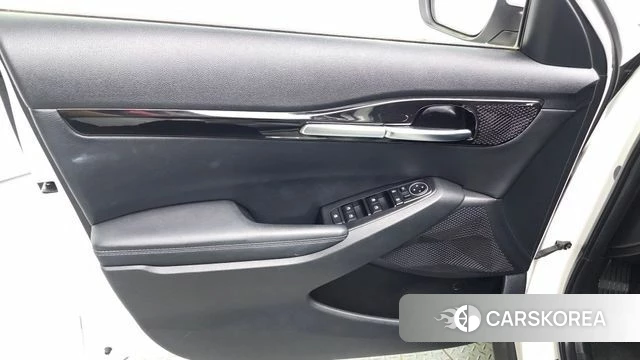 Kia Seltos id 4395702 из Кореи 16