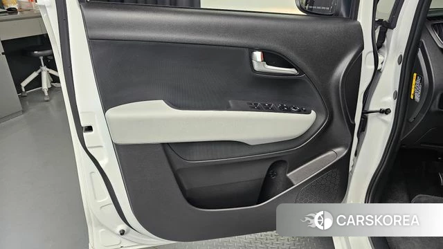 Kia The New Kia Ray id 4194180 из Кореи 16