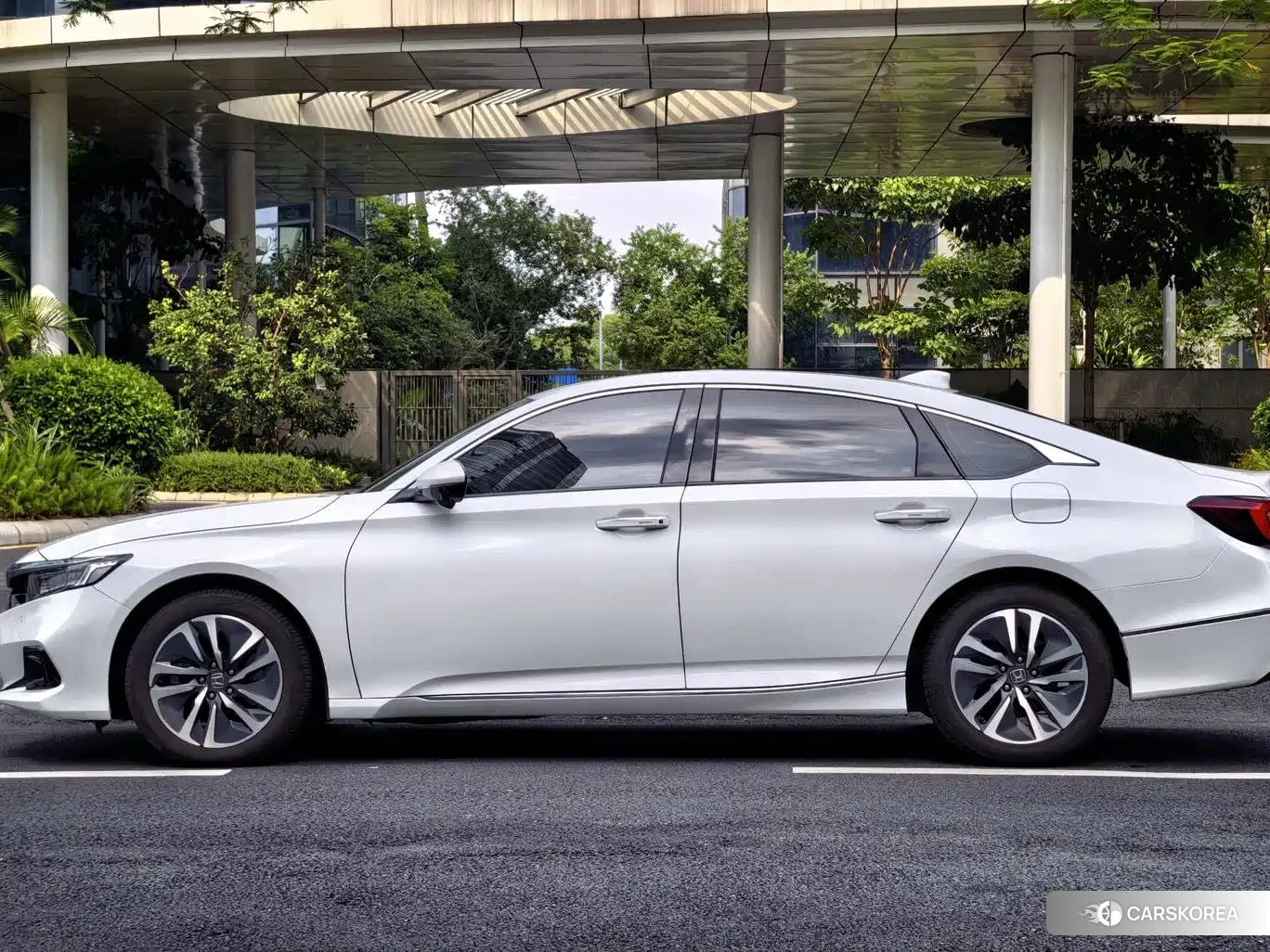 Honda Accord id 4589116 из Китая 16