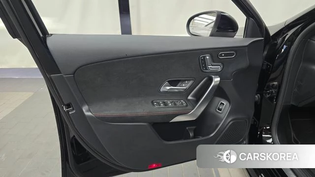 Mercedes-Benz A-Class W177 id 4767813 из Кореи 16