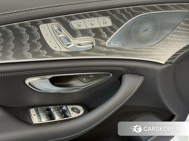 Mercedes-Benz CLS id 4392072 из Китая 16