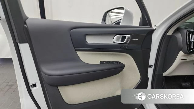 Volvo XC40 id 4523440 из Кореи 16