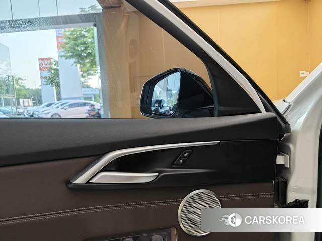 BMW 1 series id 4359428 из Китая 16
