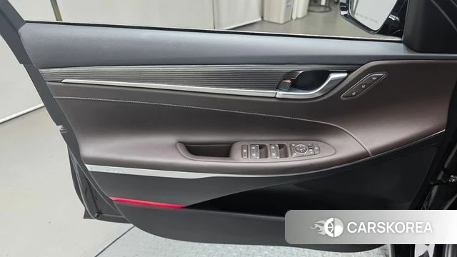 Hyundai Grandeur IG Hybrid id 4626422 из Кореи 16