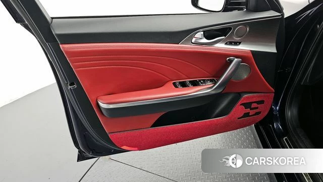 Kia Stinger Meister id 4355780 из Кореи 16