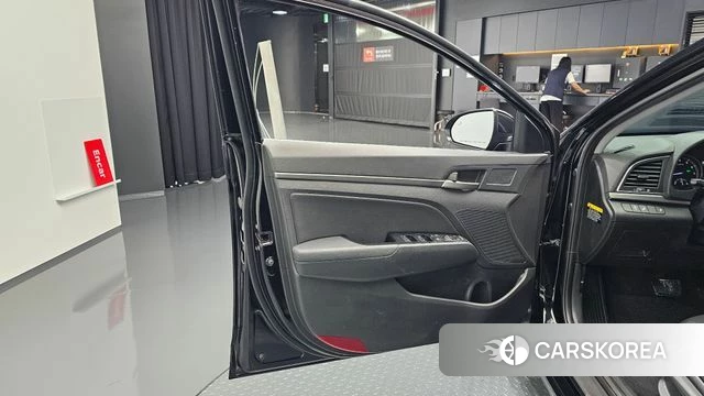 Hyundai Avante AD id 4425079 из Кореи 16