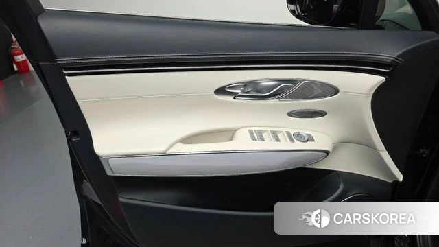 Genesis Electrified GV70 id 4494959 из Кореи 16