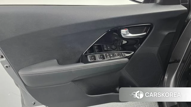 Kia Niro id 4496689 из Кореи 16