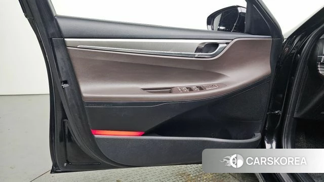 Hyundai The New Grandeur IG Hybrid id 4495977 из Кореи 16