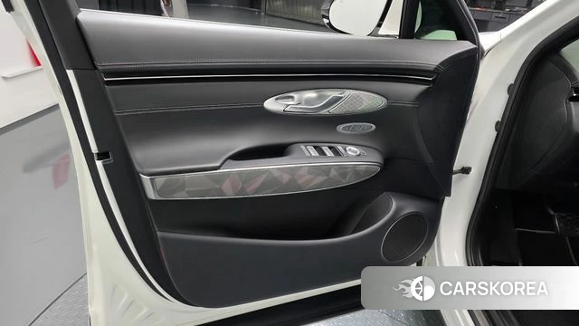Genesis GV70 id 4594133 из Кореи 16