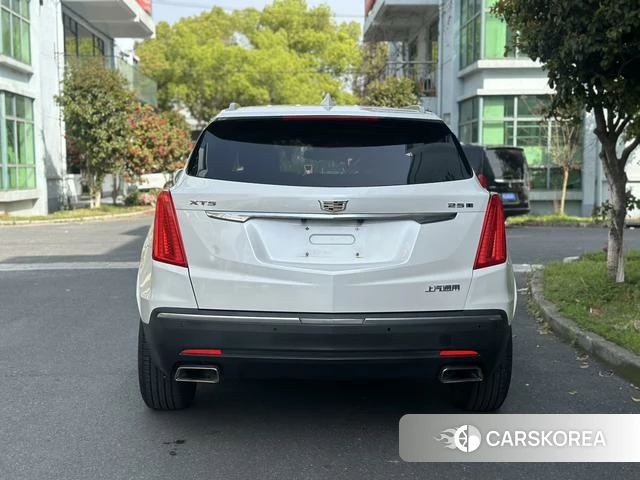 Cadillac XT5 id 4238303 из Китая 16
