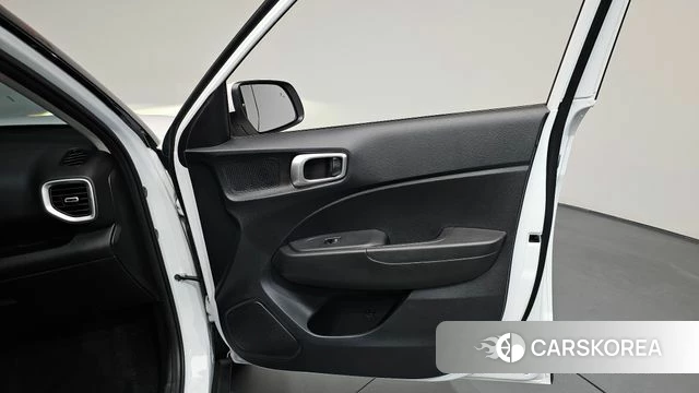 Hyundai Venue id 4589897 из Кореи 16