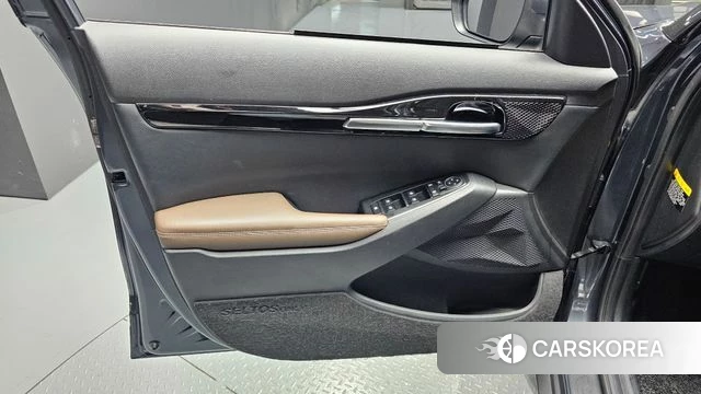 Kia Seltos id 4250892 из Кореи 16