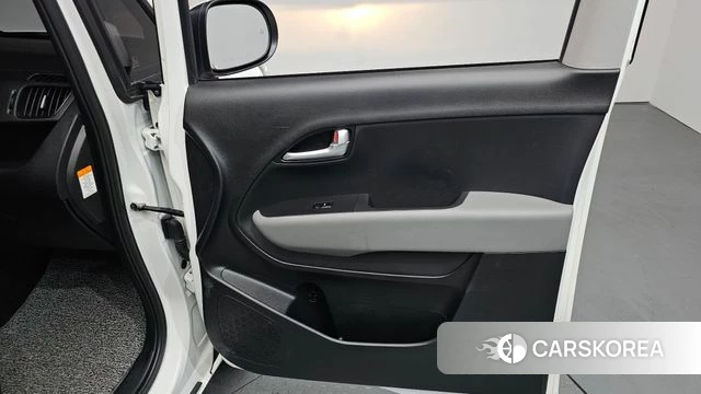 Kia The New Kia Ray EV id 4185700 из Кореи 16