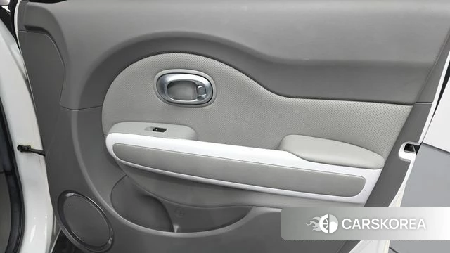 Kia Soul EV id 4794929 из Кореи 16