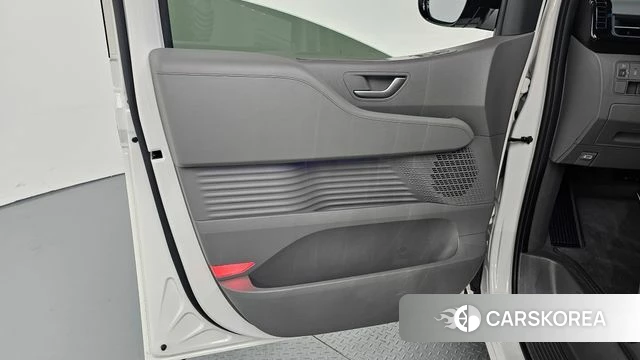 Hyundai Staria id 4243199 из Кореи 16