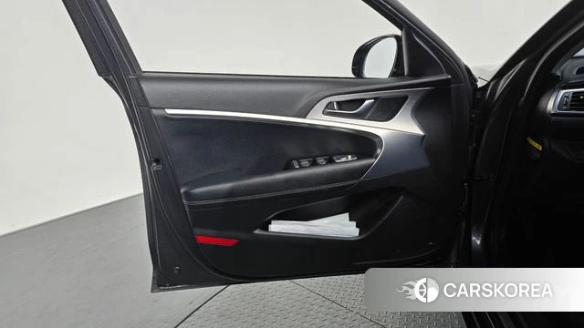 Genesis G70 id 4596440 из Кореи 16