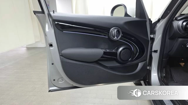 Mini Cooper id 4590739 из Кореи 16