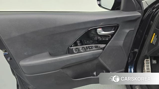 Kia Niro id 4596315 из Кореи 16