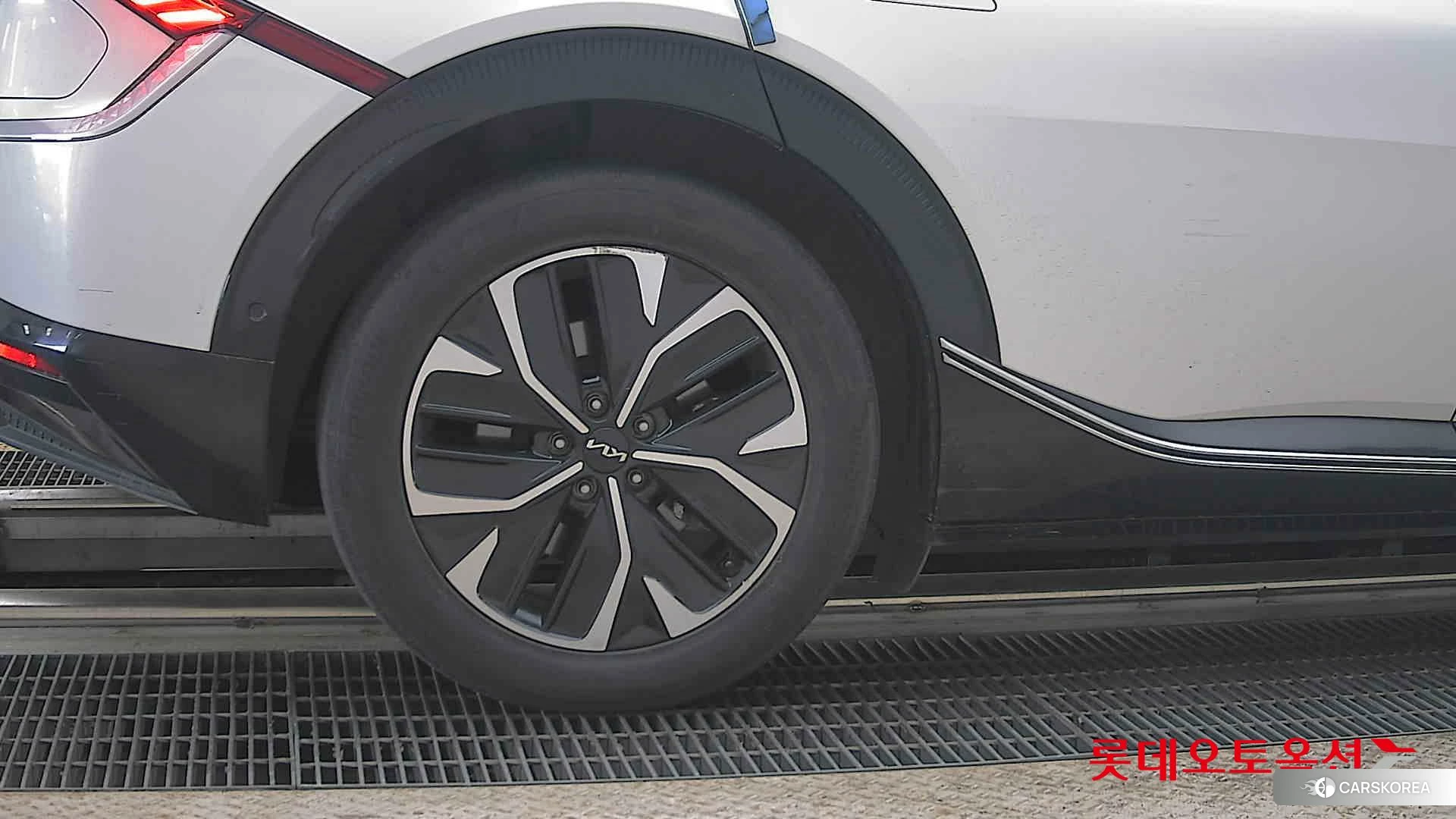 Kia EV6 id 4289570 из Кореи 16