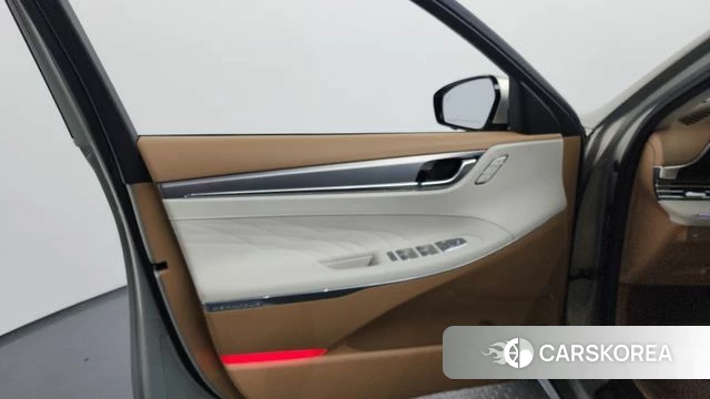 Hyundai The New Grandeur IG id 4224600 из Кореи 16